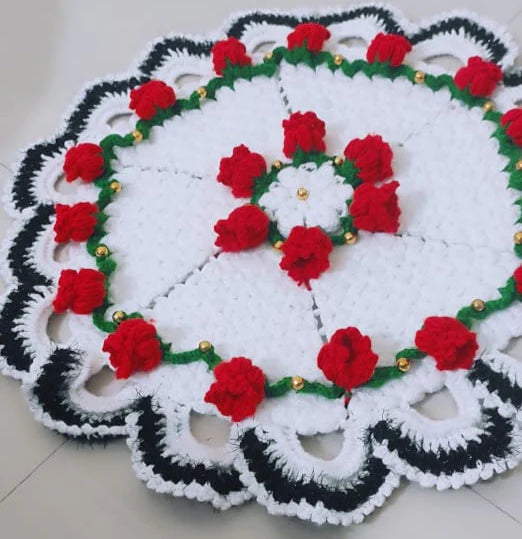 Premium Thalposh Red Flower and Black Border with Golden Perls