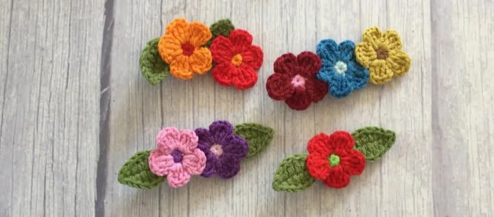 Premium khwahish crochet beautiful magic flowers hair clip pack of 4